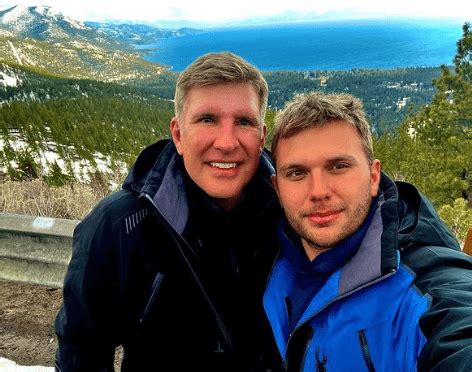 chase chrisley gay